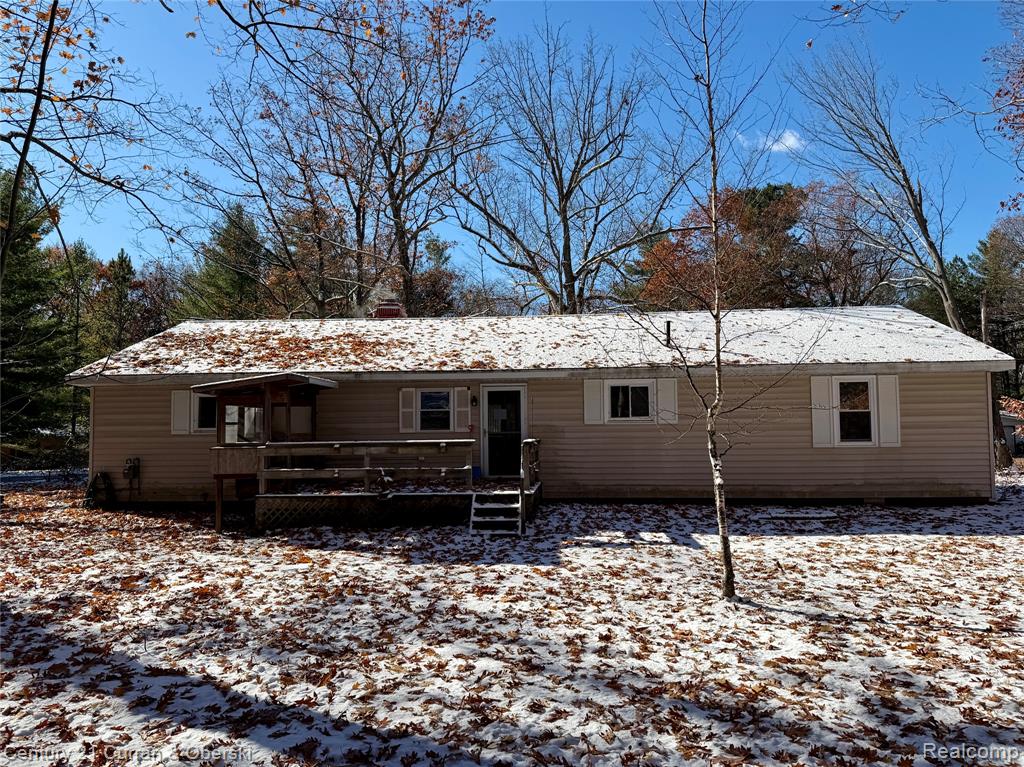 105 Northern Oaks Drive, Houghton Lake, MI 48629 — Photo 6