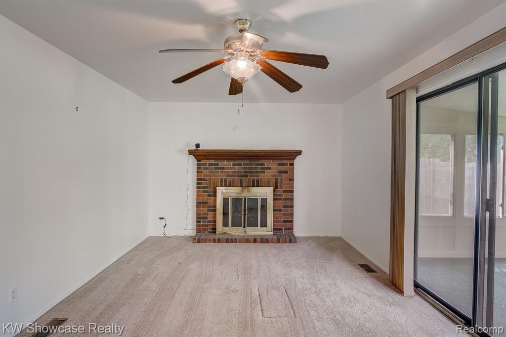 1365 RUE DEAUVILLE Boulevard, Ypsilanti, MI 48198 — Photo 9