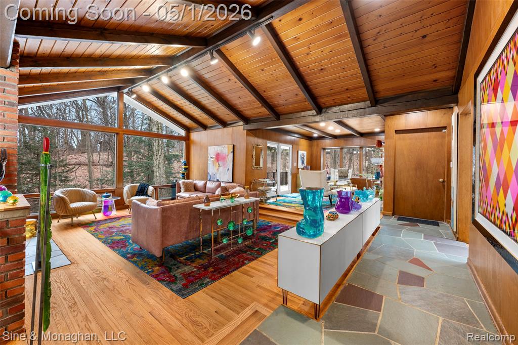 1466 Sodon Court, Bloomfield Hills, MI 48302 — Photo 10