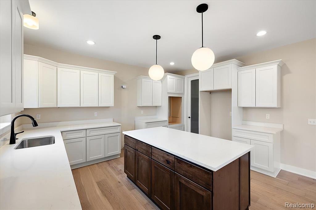 50386 Mistwood Drive, Macomb, MI 48042 — Photo 19