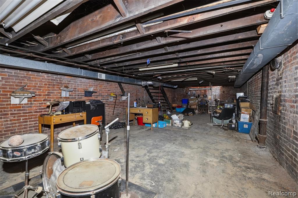 2544 Michigan Avenue - Photo 4