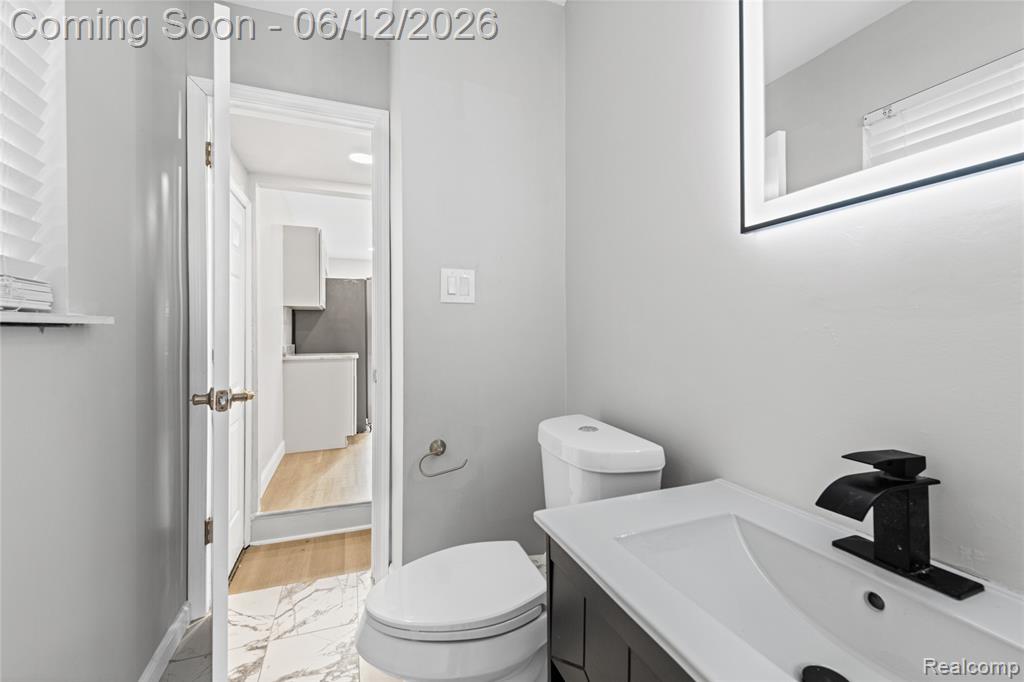 30772 J Carls Street, Roseville, MI 48066 — Photo 14