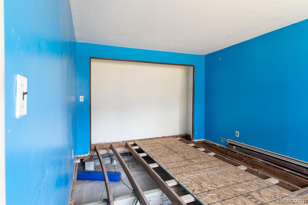 4266 Flynn, Highland, MI 48356 — Photo 13