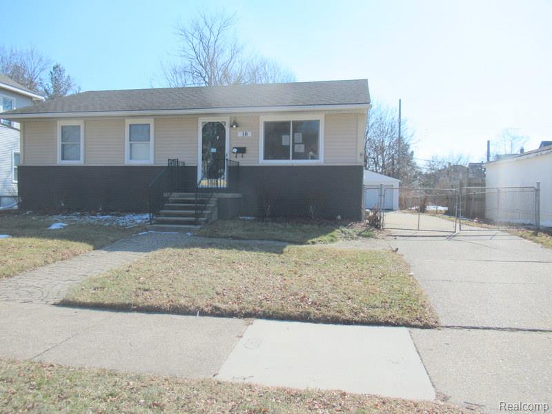 10 3rd Street, Mount Clemens, MI 48043 — Photo 17