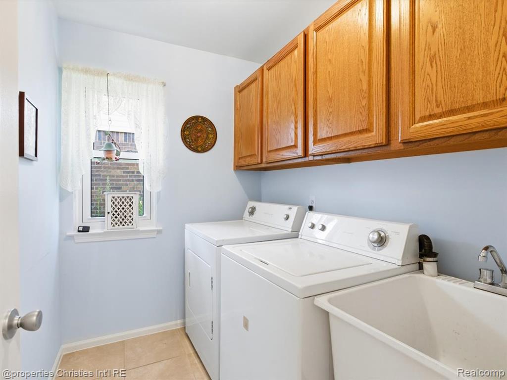 57196 Copper Creek Drive W, Washington, MI — Photo 18