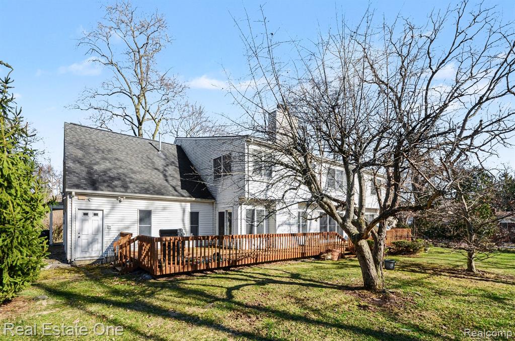5840 Inkster Road, West Bloomfield, MI 48323 — Photo 41