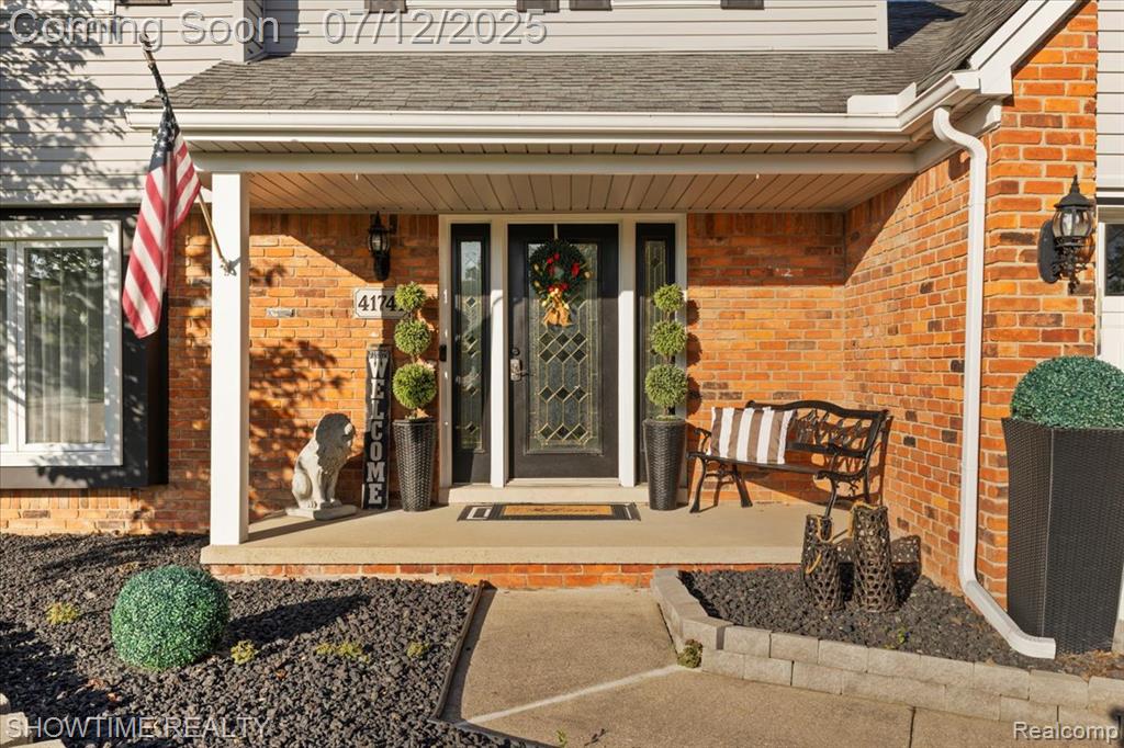 41741 Lore Court, Clinton Twp, MI 48038 — Photo 5