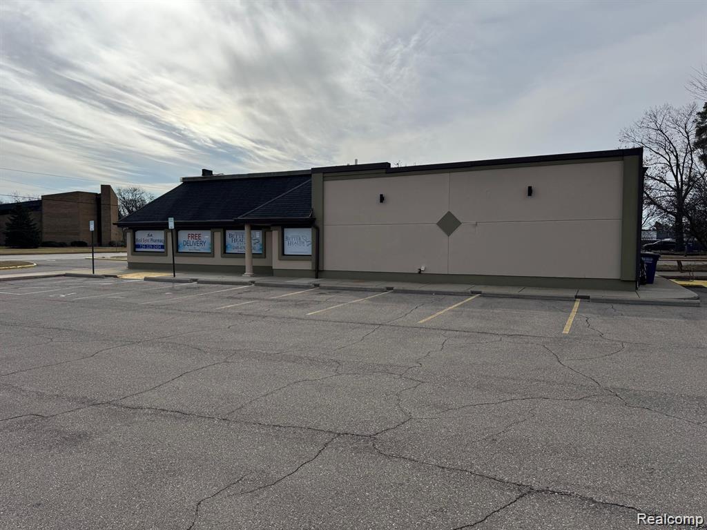 8275 N WAYNE Road, Westland, MI — Photo 2