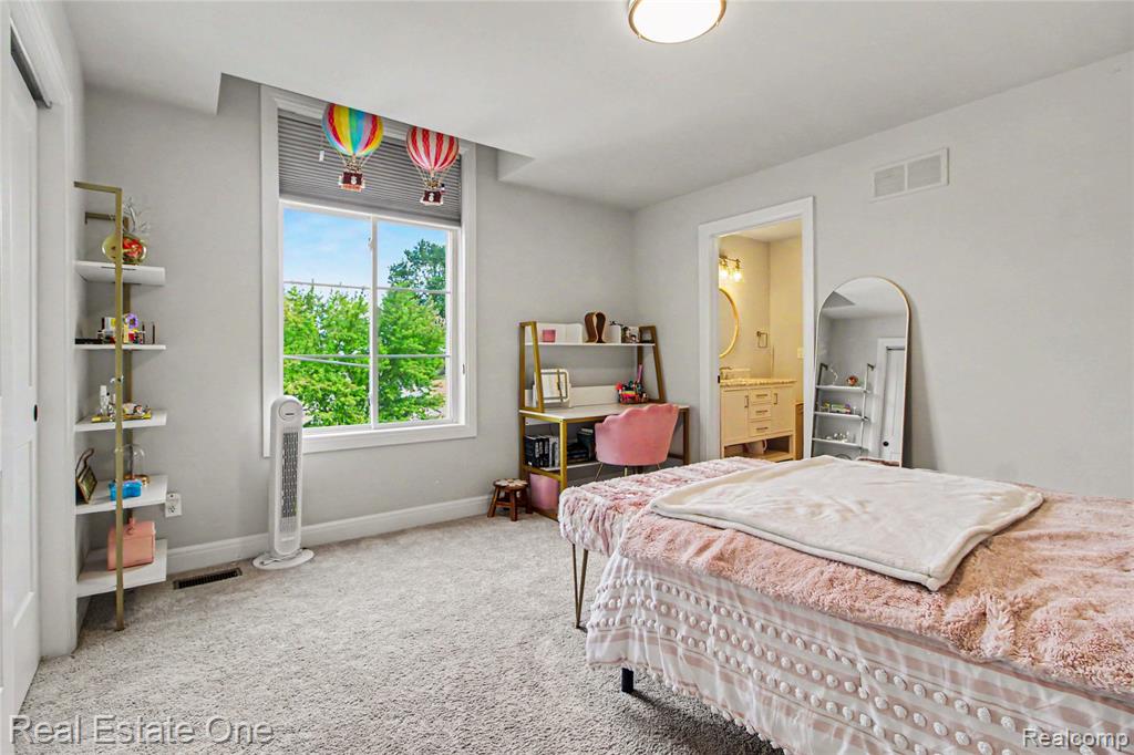 4715 Tonawanda Avenue, Royal Oak, MI 48073 — Photo 19