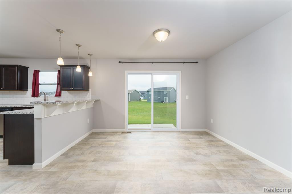 3078 IVY WOOD Circle, Howell, MI 48855 — Photo 8