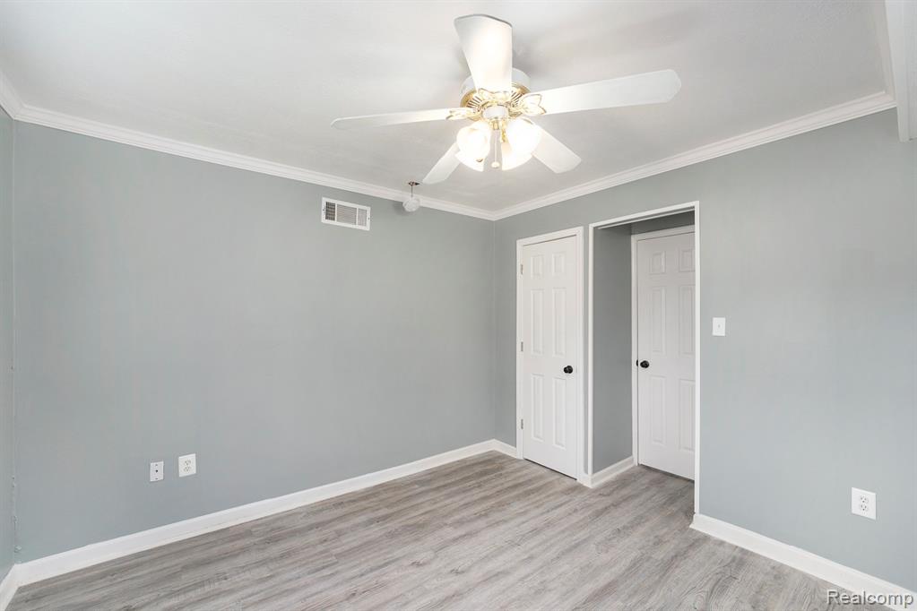 1290 Hunter Road, Brighton, MI 48114 — Photo 8