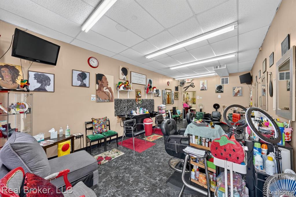 22713-22715 Plymouth Road, Redford, MI 48239 — Photo 27