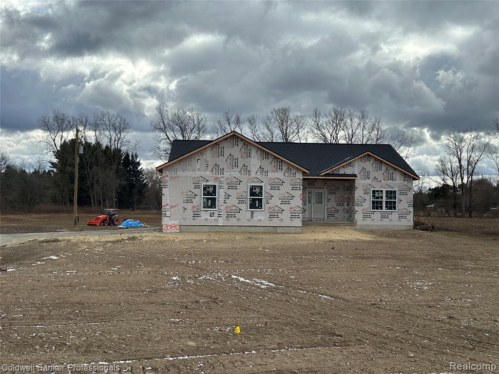 2080 Bowers Road, Lapeer, MI 48446 — front exterior