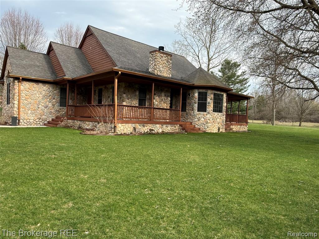 9055 N Island Drive, Flushing, MI 48433 — Photo 3