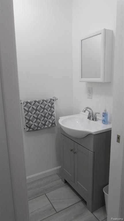 17486 POPLAR Street, Riverview, MI 48193 — Photo 11