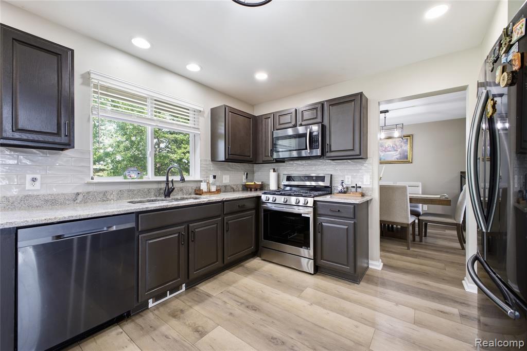 56291 Hastings Drive, Macomb, MI 48042 — Photo 8