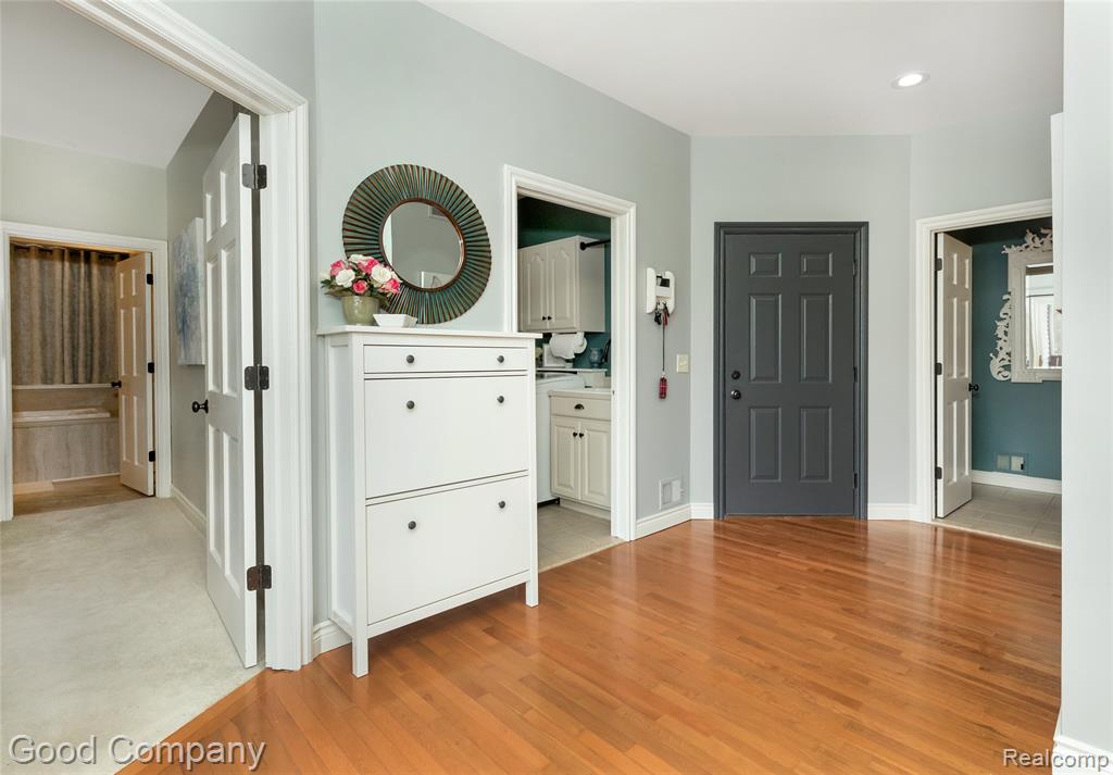 7526 Summer Breeze Trail, Howell, MI 48843 — Photo 23