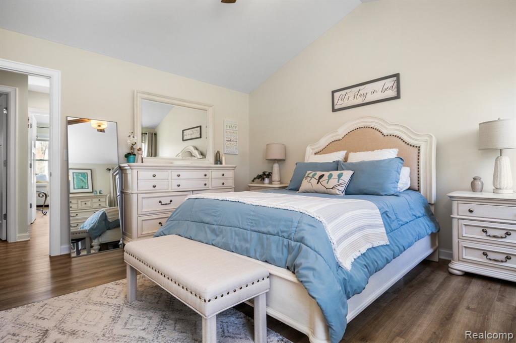 5310 FALCON Way, Midland, MI 48642 — Photo 16