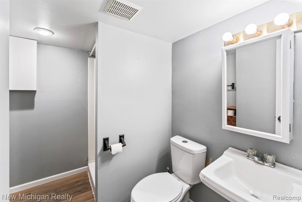 6110 Hackett, Waterford, MI 48327 — Photo 23
