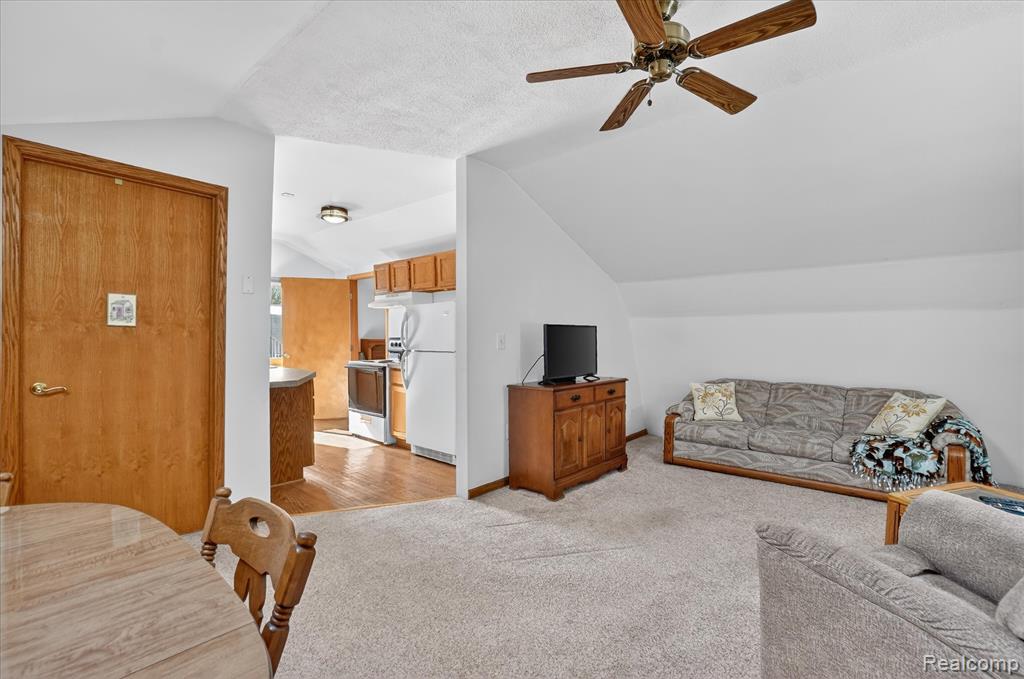 14463 Seymour Road, Linden, MI 48451 — Photo 21