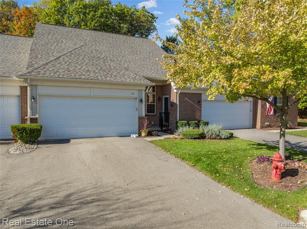 122 Pondview Court, Brighton, MI 48116 — Photo 29