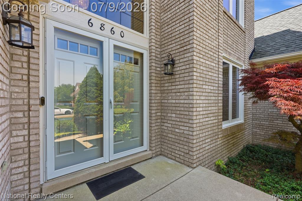 6860 Bridgemont Drive, Canton, MI 48187 — Photo 3