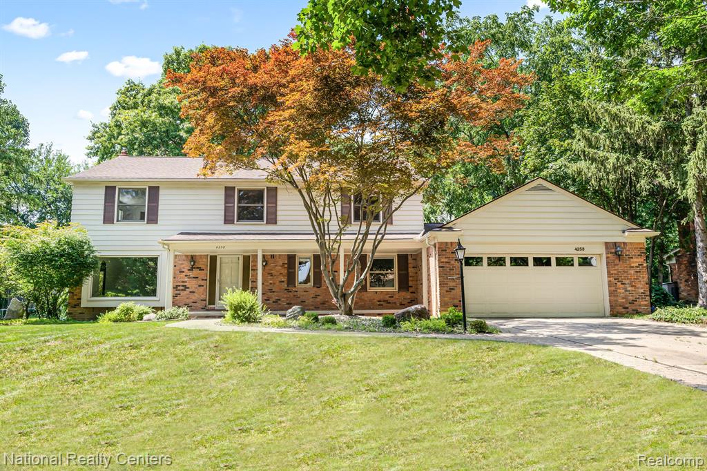 4258 WESTOVER Drive, West Bloomfield, MI 48323 — front exterior