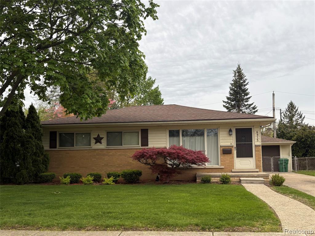 6915 Dover Street, Garden City, MI — front exterior