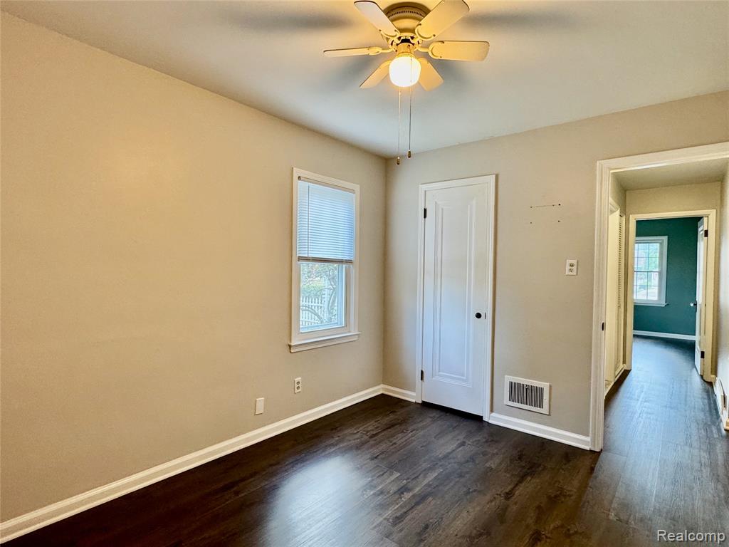 762 Emmons Boulevard, Lincoln Park, MI 48146 — Photo 25