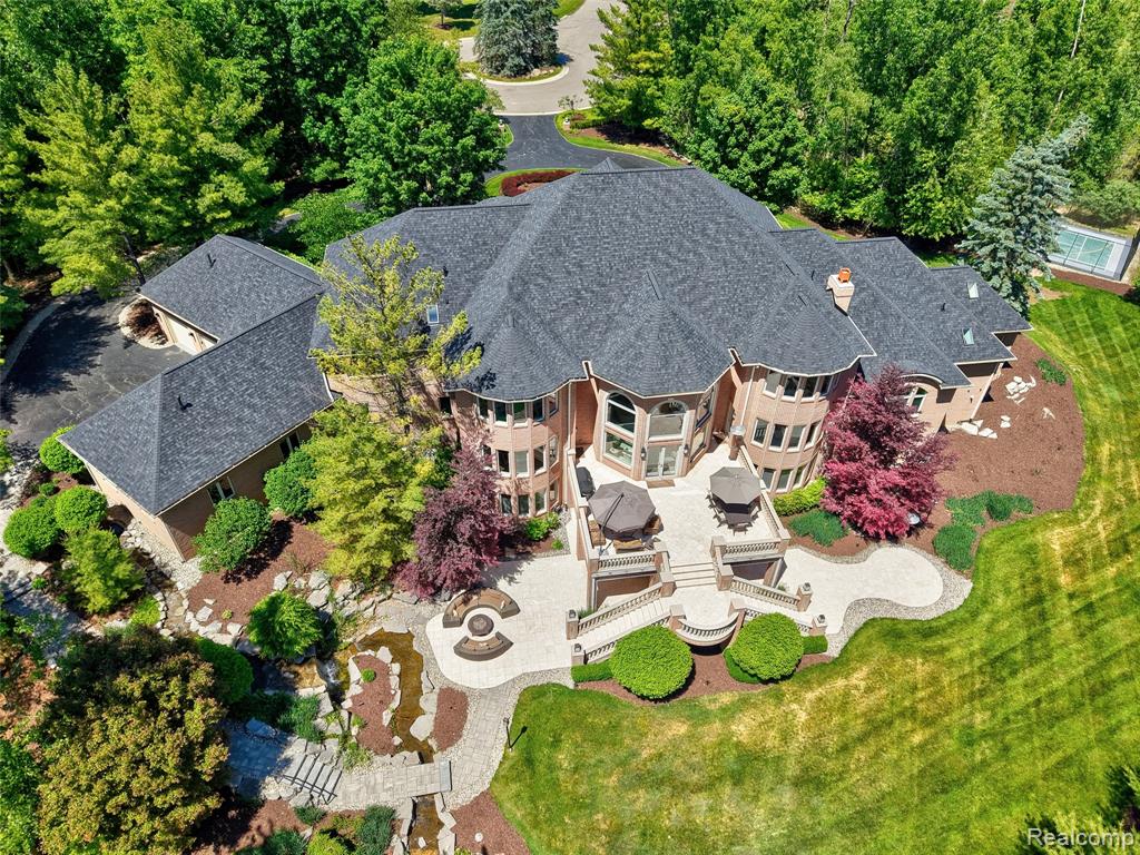 8479 Misty, Grand Blanc, MI 48439 — Photo 81