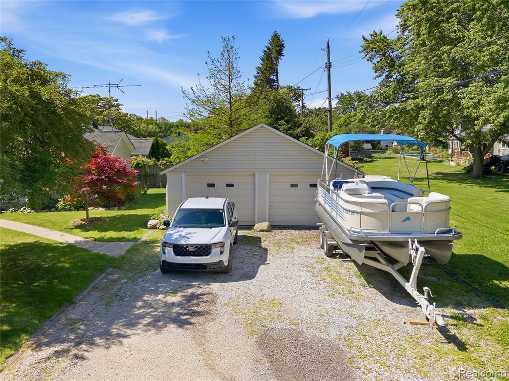 806 S 10th Street, St. Clair, MI 48079 — Photo 50