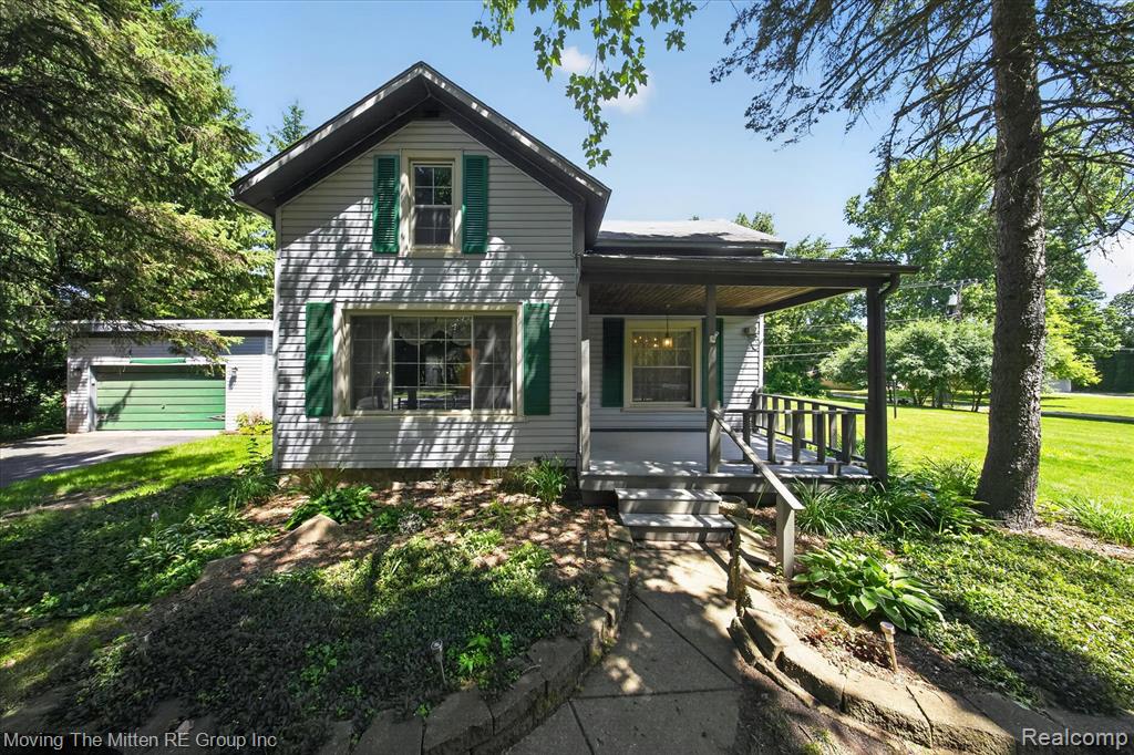 46800 W 11 Mile Road, Novi, MI — front exterior