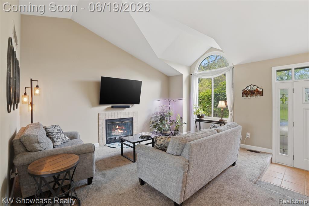 6053 N Bay, Clarkston, MI — Photo 5