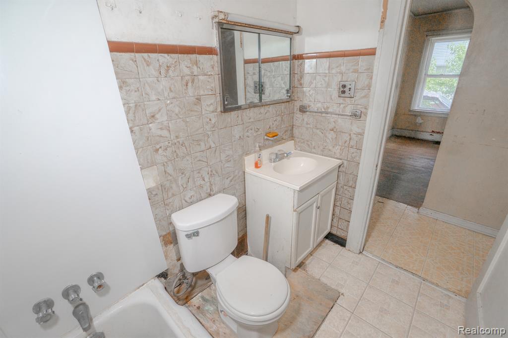 5672 Saint Clair Street, Detroit, MI 48213 — Photo 14