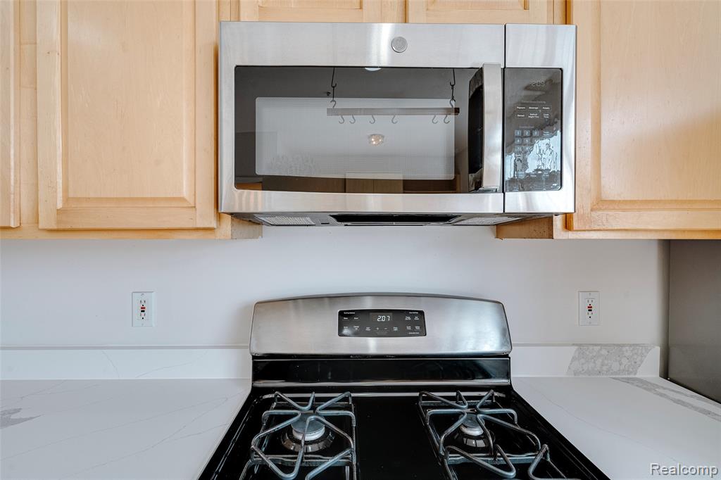 43846 E Cherry Grove Court, Canton, MI, 48188