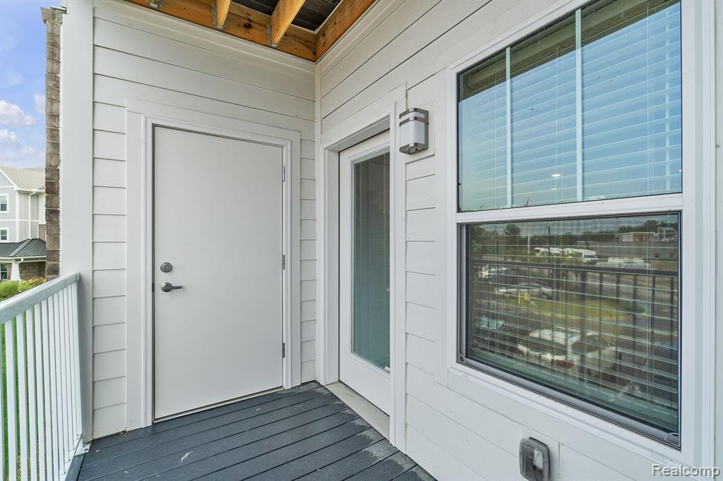1957 S TELEGRAPH Road, Bloomfield Hills, MI 48302 — Photo 17