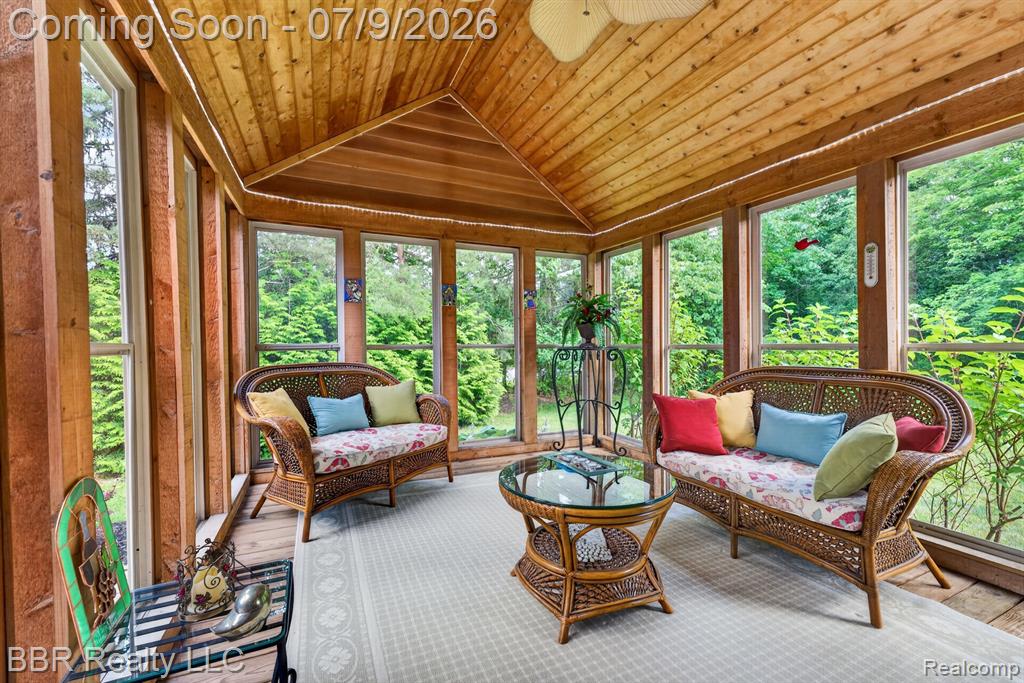 45411 Halston Court, Novi, MI — Photo 34