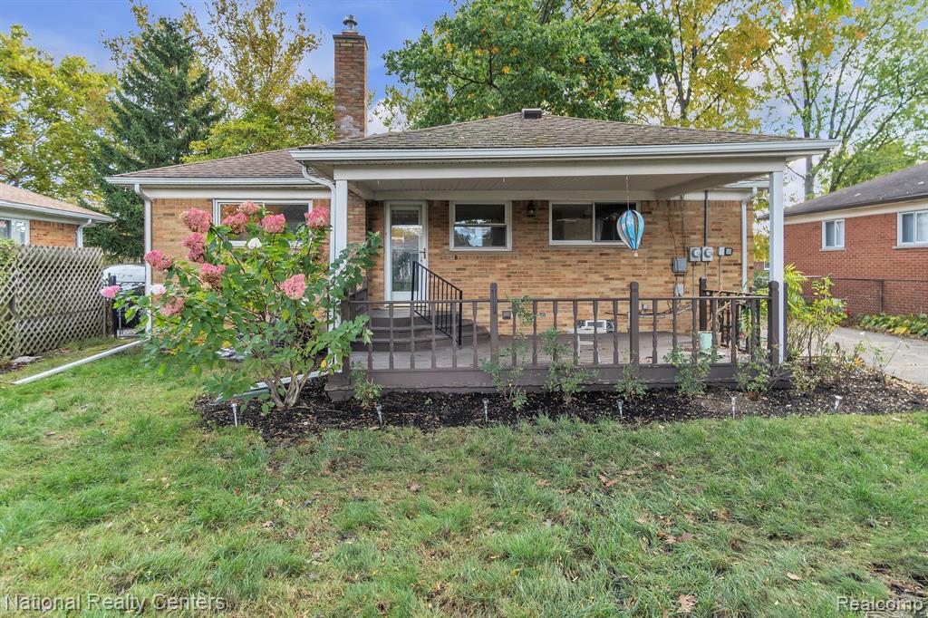 9001 E PERRIN Street, Livonia, MI 48150 — Photo 37