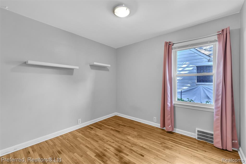 9624 Columbia, Redford, MI 48239 — Photo 24