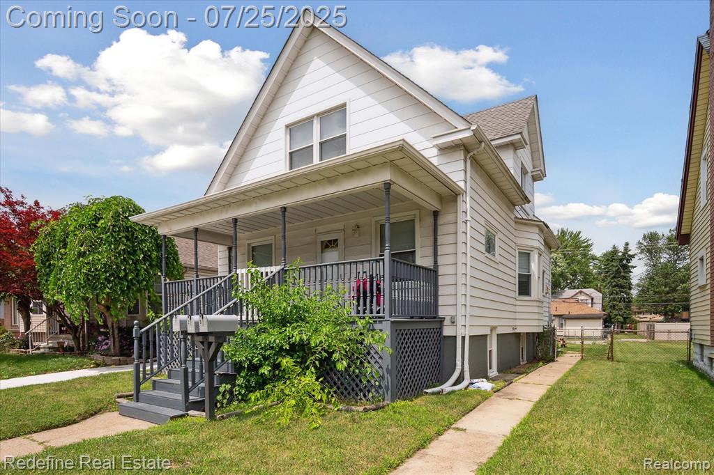 566 Poplar Street, Wyandotte, MI 48192 — Photo 6