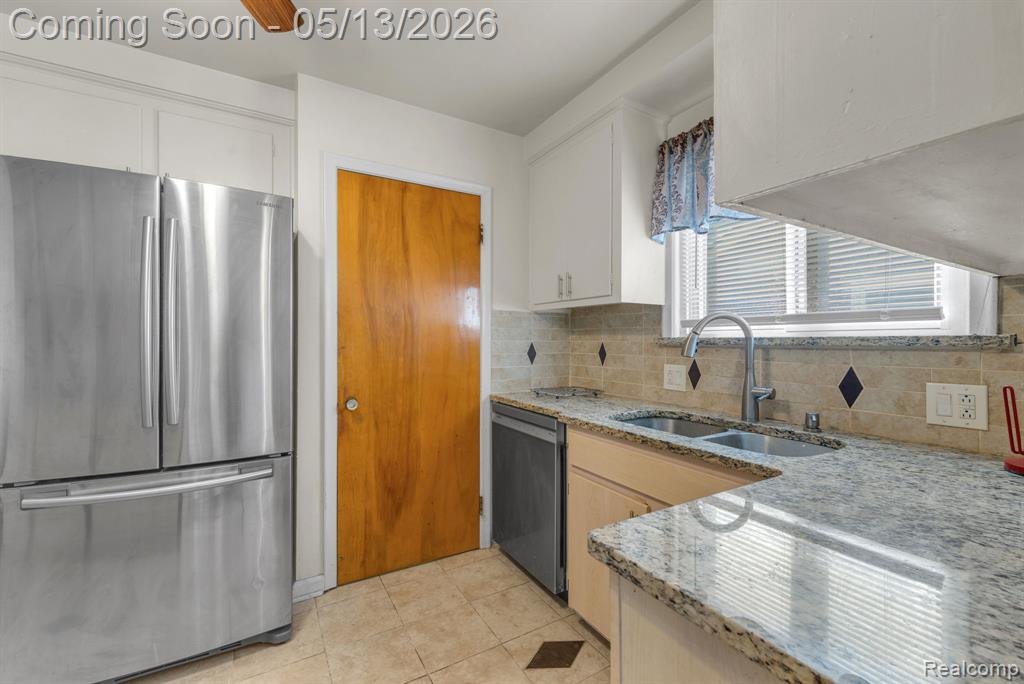 9578 Grayfield, Redford, MI 48239 — Photo 28