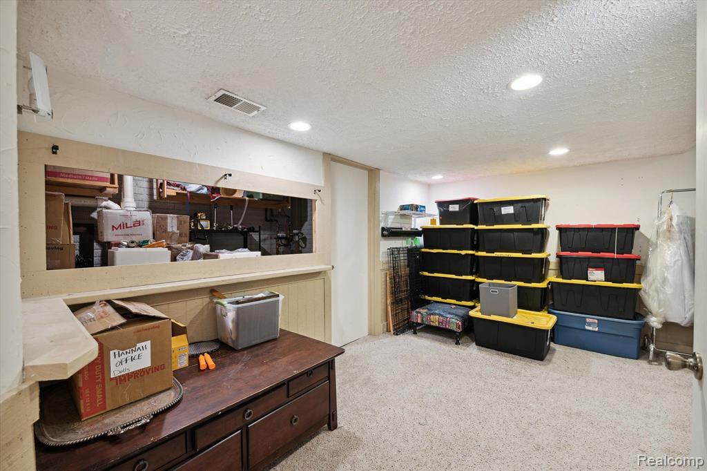 810 CARRINGTON Boulevard, Monroe, MI 48161 — Photo 57