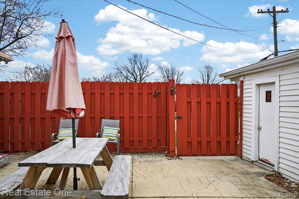 13262 Carol Avenue, Warren, MI 48088 — Photo 33