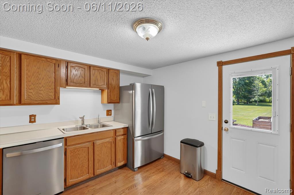 5464 E Maple Avenue, Grand Blanc, MI 48439 — Photo 14