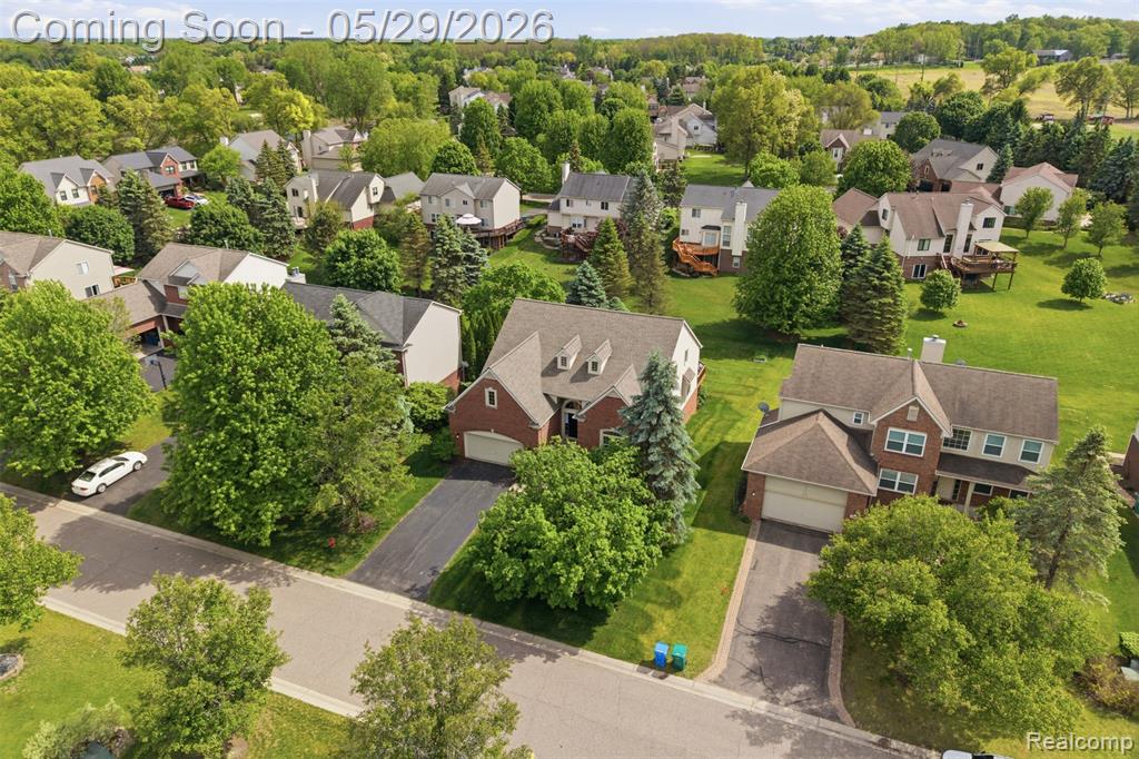735 Kentbrook Drive, Commerce Twp, MI 48382 — Photo 53