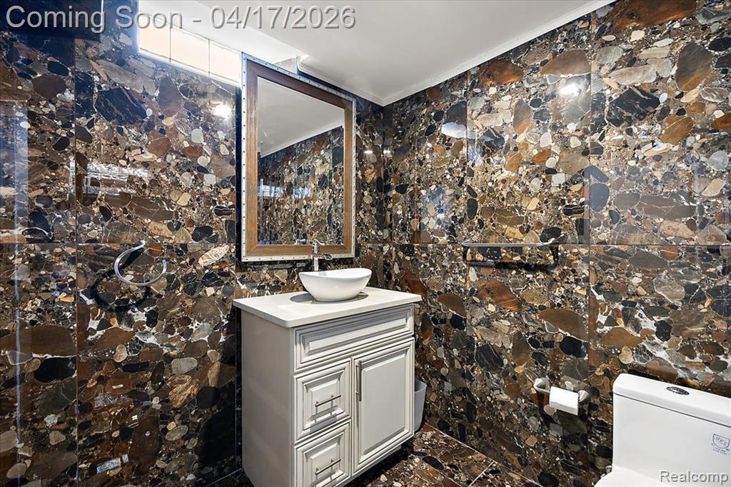 34765 Northland Drive, Livonia, MI, 48152