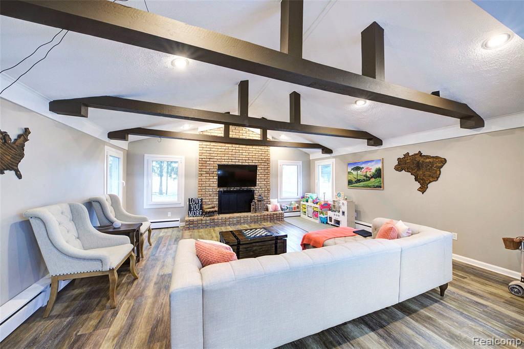 532 John R, Milford, MI 48381 — Photo 11
