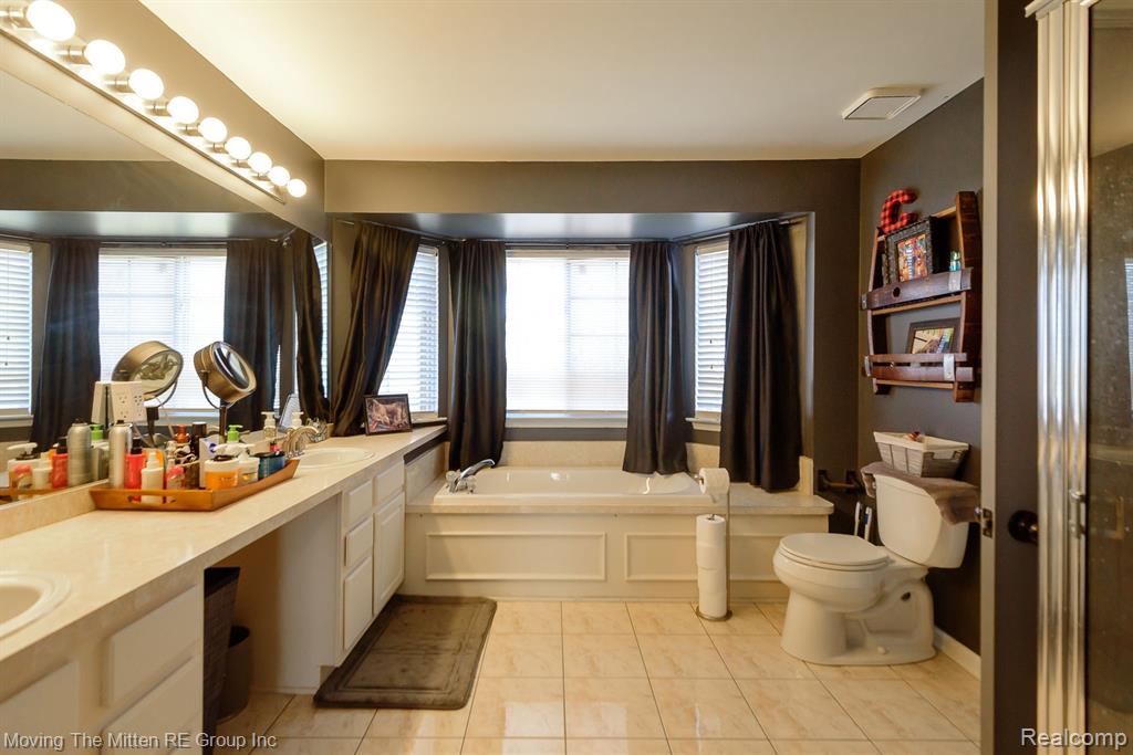 8927 ARCADIA, Van Buren, MI 48111 — Photo 17