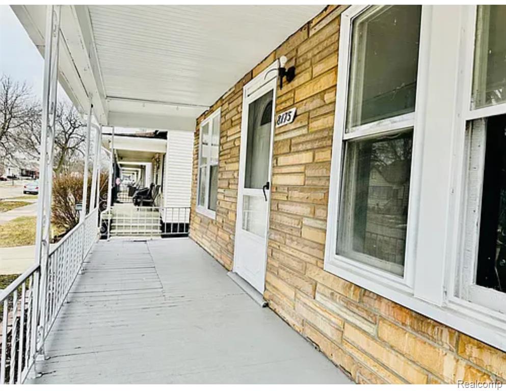 8175 Central, Center Line, MI 48015 — Photo 2