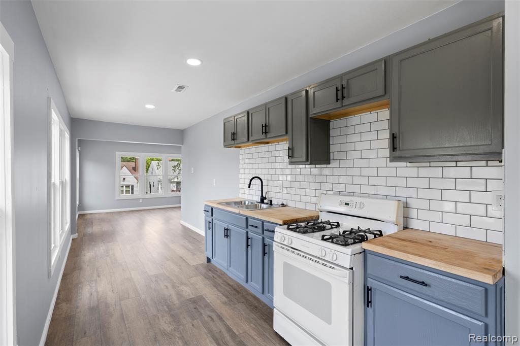 11822 Promenade Street, Detroit, MI 48213 — Photo 9